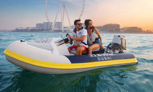 SELF-DRIVE BOAT TOUR